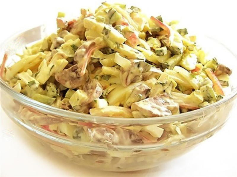 Новогодний стол: 7 вкуснейших закусок для праздника