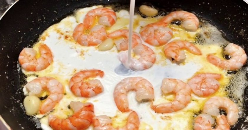 Как приготовить мягчайшие креветки в чесночно-сливочном соусе Как приготовить мягчайшие креветки в чесночно-сливочном соусе