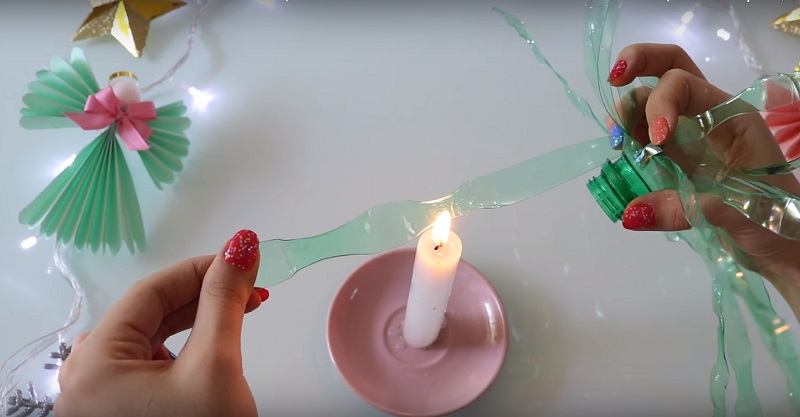 Как получить елку из пластиковых бутылок