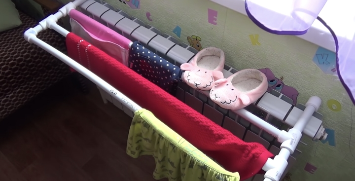 Полезная самоделка для жены из пластиковой трубы