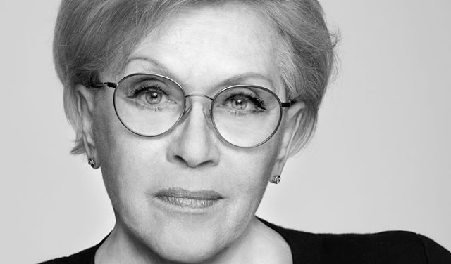 Алиса Фрейндлих: «Когда оглянулась, то поняла, что впереди ничего нет, что жить надо было жаднее» Алиса Фрейндлих: «Когда оглянулась, то поняла, что впереди ничего нет, что жить надо было жаднее»